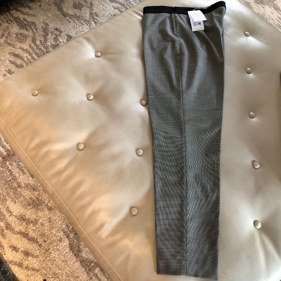 Hugo Boss Ladies Pants - Never Worn! Tags still on - Picture 4 of 4